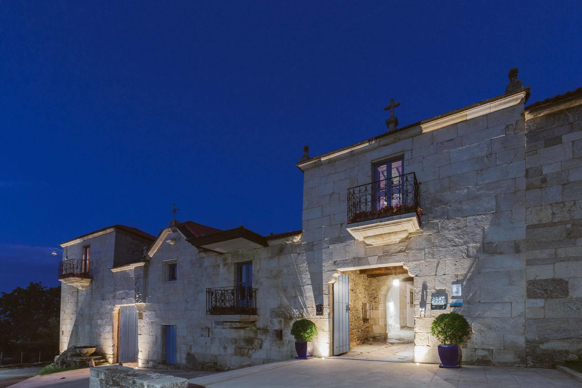 Pazo Da Pena Manzaneda Hotel Exterior photo